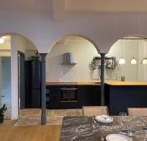 vermiete möblierte Wohnung im Herzen der Stadt Augsburg