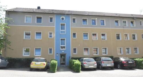 Foto - Frisch renovierte 2-Zi.-Whg. mit Tageslichtbad und Balkon