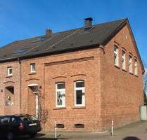 Doppelhaushälfte mit großem Garten - Gelsenkirchen Erle