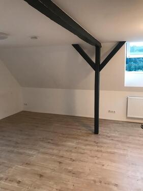 Foto - 1-Zimmer Dachgeschosswohnung in TUT zum 1.2.2026 zu vermieten