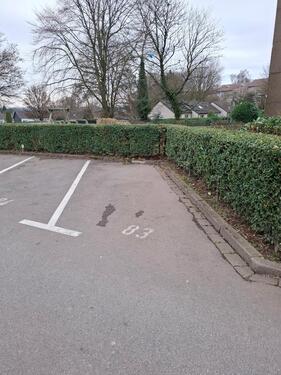 Foto - Stellplatz auf Privatparkplatz zur Miete -Zufahrt Berliner Straße