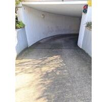 Duplex-Tiefgaragenstellplatz in zentraler Lage nahe Uni-Klinik - Düsseldorf Stadtbezirk 3