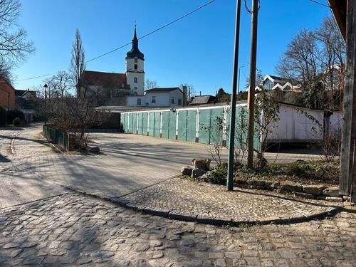 Foto - Garage mit Strom (Stellplatz) - 70,00&nbsp;EUR Miete,