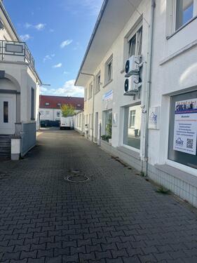Foto - Gewerbeeinheit mit Lager & Parkplätzen – ideal für Handwerker