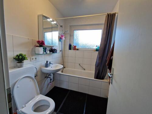Foto - Beautiful ,Spacious 3 Room Apartment with Balcony