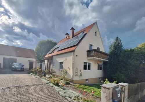 Foto - Einfamilienhaus in ruhiger verkehrsgünstiger Lage