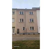 Meuselwitz, RMH Zentrumsnah - 88.000,00&nbsp;EUR Kaufpreis, ca.&nbsp; 180,00&nbsp;m&sup2; in Meuselwitz (PLZ: 04610)