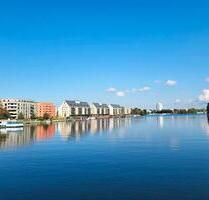 Wunderschöne möbelierte Dachgeschoss Wohnung mit Dachterrasse - Berlin Spandau