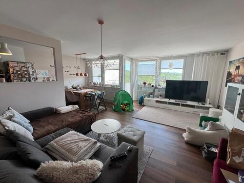 Foto - Schöne und gepflegte 3 Zimmerwohnung mit EBK,Garage und Keller