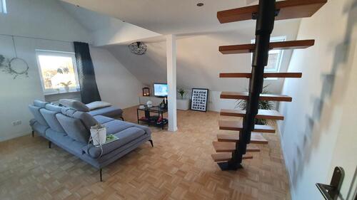 Foto - Etagenwohnung zur Miete in Alteglofsheim