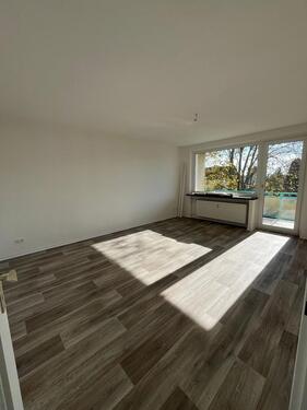 Foto - Dringend Nachmieter zum 01.01 ! 2 Zimmer + EK, Balkon - Eldagsen