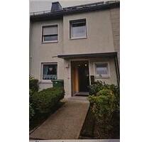 Reihenhaus Selb - 185.000,00 EUR Kaufpreis, ca.  100,00 m² in Selb (PLZ: 95100)