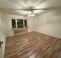 Ruhige Parterre Wohnung 4 Zimmer Küche Bad mitten in der Stadt - Kassel Bettenhausen Ruhige Parterre Wohnung 4 Zimmer Küche Bad mitten in der Stadt - Kassel Bettenhausen