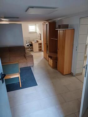 Foto - Kellerwohnung - 450,00 EUR Kaltmiete,