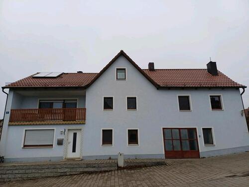 Foto - Einfamilienhaus zu vermieten - 1.350,00 EUR Kaltmiete, ca.  170,00 m²