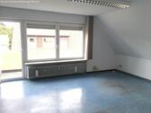 Foto - 2ZKB-Mansardenwohnung mit Balkon ** Nähe des Zentrums und Einkaufsmöglichkeiten**mit Balkon