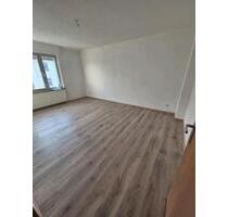 Helle 74 m2 3 ZKB Wohnung in Zentraler Lage in Bous - 01.09.2026