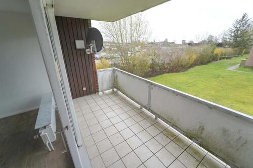 Foto - 3-Zimmer-Wohnung mit Balkon in Bahnhofsnähe