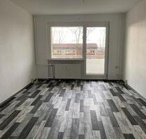 2-Raum-Wohnung mit Wanne und Balkon! - Oschersleben (Bode)
