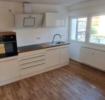 Exklusive 3-Zimmer Wohnung, Einbauküche, Stellplatz, privat - Rheinau