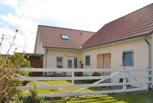 Foto - 2 Zimmer Wohnung mit Pferdestall