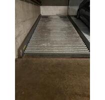 • Tiefgaragenstellplatz zu vermieten – sicher und zentral - Buckenhof