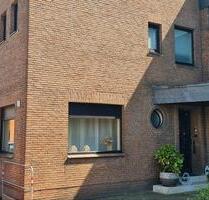 Modernisiertes Reihenendhaus mit großem Wintergarten in MG-Hamern - Mönchengladbach Nord