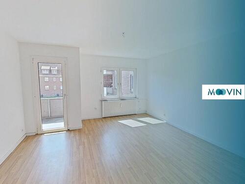 Foto - Helle und großzügig geschnittene 3-Zimmer-Wohnung mit BALKON