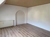 Foto - Große Maisonette-Wohnung mit Balkon und Ausblick ins Grüne
