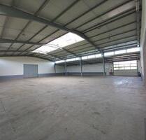 Hallen,- Lager,- Produktionsfläche - Provisionsfrei verfügbar! - Wölfersheim