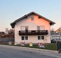 Vermiete Einfamilienhaus 140qm - 950,00 EUR Kaltmiete, ca.  140,00 m² in Aham (PLZ: 84168)