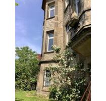 2-Familienhaus in beliebter Wohnlage, teilkernsaniert - Detmold Hiddesen