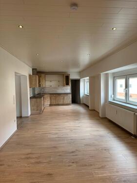 Foto - 4 Zimmer Erdgeschoßwohnung zur Miete in Bechhofen