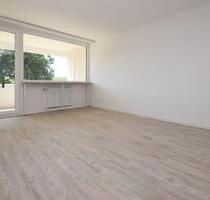 Sanierte Wohnung mit sonniger Loggia nahe Detmeroder Teich! - Wolfsburg