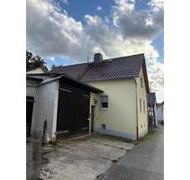 Charmantes Einfamilienhaus mit Scheune in Waldems-Niederems