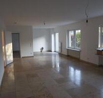 große helle Wohnung mit Garten im Stadionviertel - Neuss Augustinusviertel