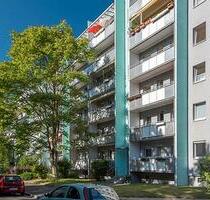 Wir sanieren für Sie: 2-Zimmerwohnung mit Balkon und Aufzug im 2.OG! - Dresden Prohlis