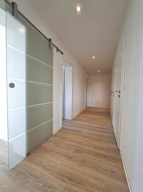 Foto - aufwendig sanierte 3 Zimmerwohnung, nahe Klinikum, Erstbezug,