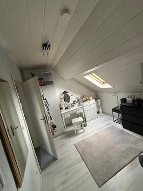 Foto - DG Wohnung in Zizishausen - 850,00&nbsp;EUR Kaltmiete, ca.&nbsp; 68,00&nbsp;m&sup2;