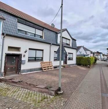 Foto - 4 Zimmer Doppelhaushälfte zum Kaufen in Saarwellingen