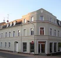 Haus mit Geschäft und mehreren Wohneinheiten - Meerane