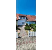 Renoviertes RMH mit Garten, EBK, 2 Terrassen & 2 Garagen - Haselbachtal