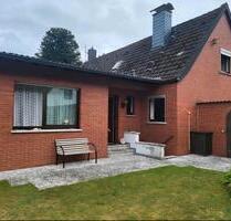 Bungalow seniorengerecht - 1.000,00&nbsp;EUR Kaltmiete, ca.&nbsp; 100,00&nbsp;m&sup2; in Wassenberg (PLZ: 41849)