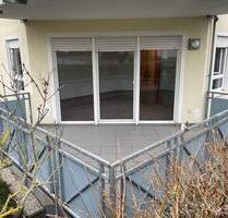 Frisch renovierte 2-Zimmer EG-Wohnung mit Balkon in Braunfels