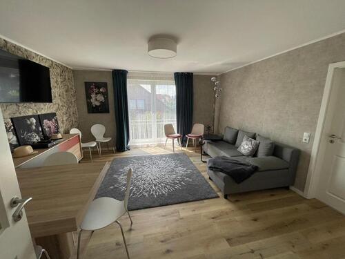 Foto - 3-Zimmer-Wohnung - 685,00&nbsp;EUR Kaltmiete, ca.&nbsp; 76,00&nbsp;m&sup2;