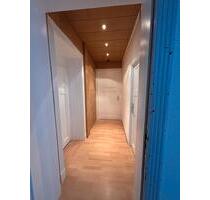 Renovierte 2 Zimmerwohnung mit neuer EBK - Papendorf