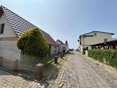 Foto - Altes Kapitänshaus mit Sanierungsbedarf in Wiek auf Rügen