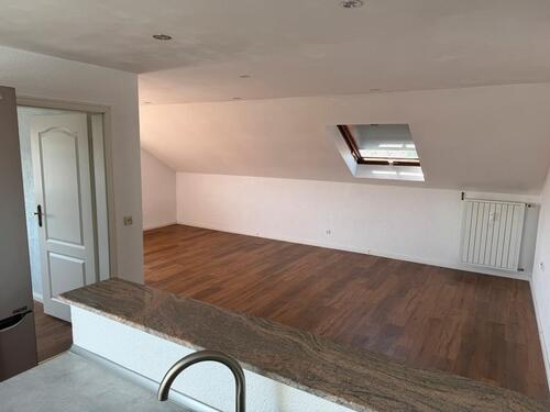 Foto - 3.5 Zimmer Dachgeschoßwohnung zur Miete in Neckarsulm