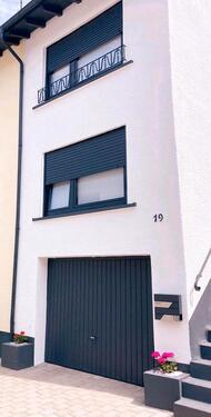 Foto - Doppelhaushälfte Haus Garten Garage Stellplatz