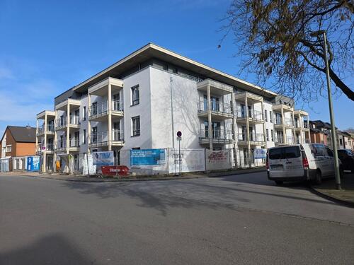 Foto - Erstbezug mit Balkon: Helle 2 Zimmer Wohnung im Staffelgeschoss